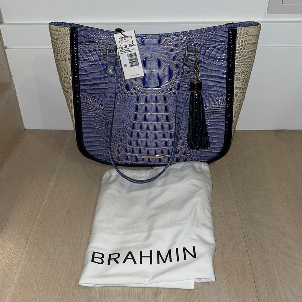 NEW BRAHMIN Medium Lena Washed Indigo La Paz Genuine Leather Purse
